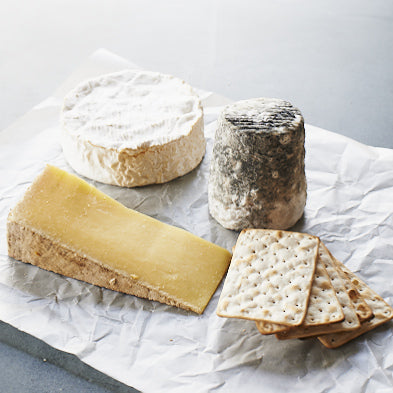 SAY CHEESE CLUB - curated monthly cheese box